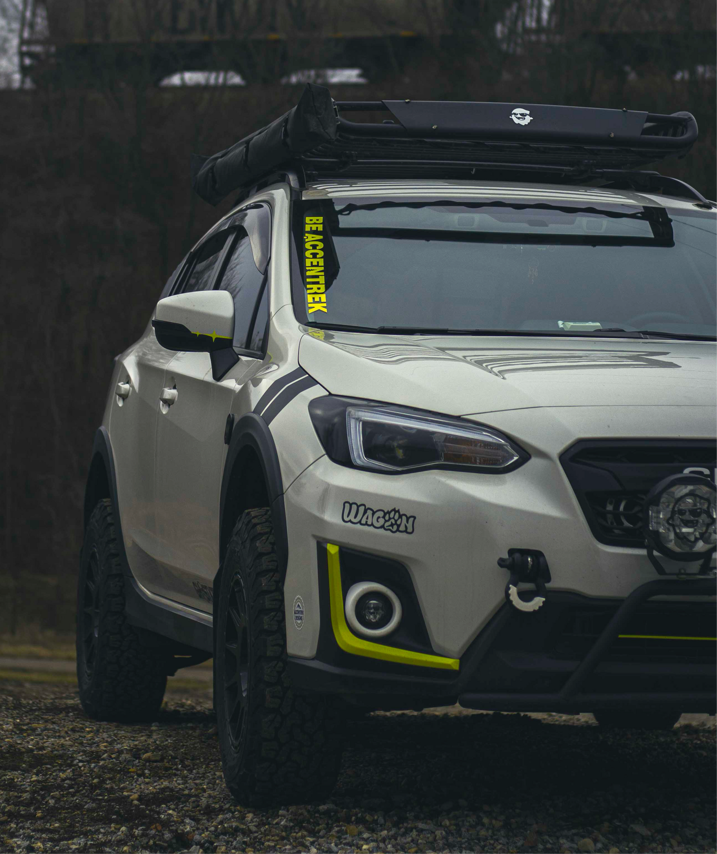 Be Accentrek Windshield Banner